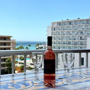 https://la-carihuela-a-150-metros-de-la-playa-con-espectaculares-vistas.es-andalucia.com