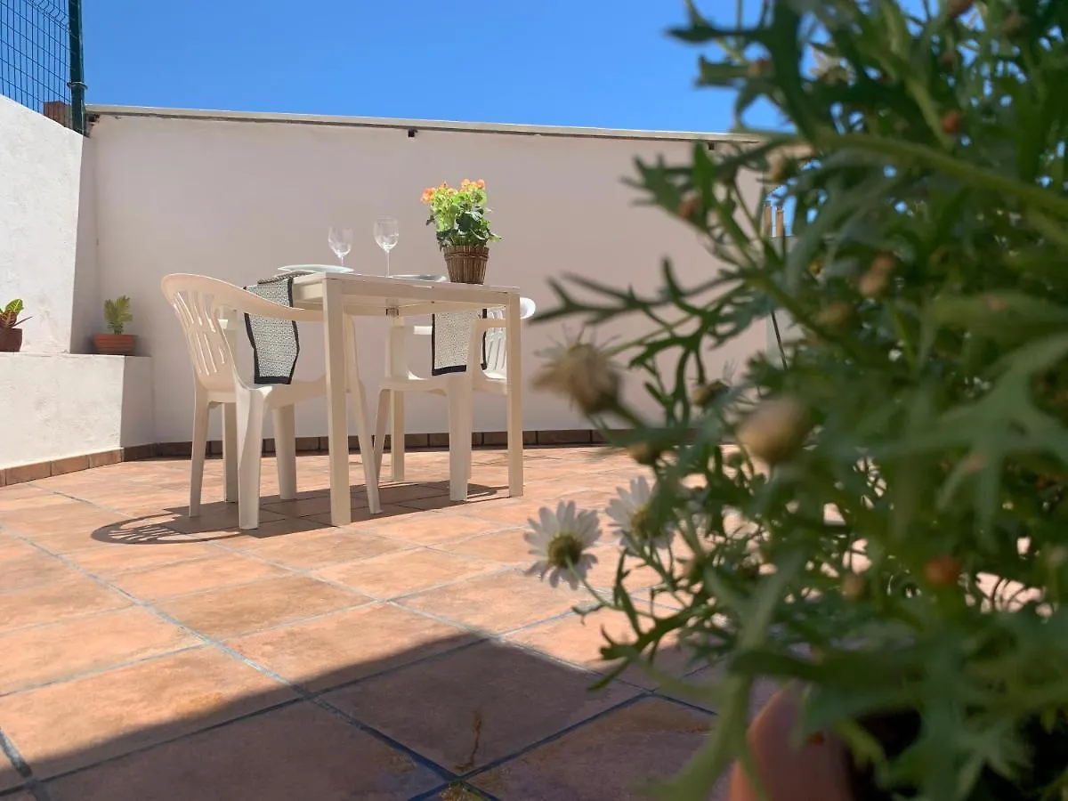 A Estrenar Preciosa Suite-Céntrico-Con Jardín y Porche Torremolinos 0*,  España