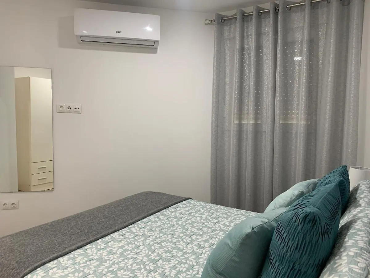 A Estrenar Preciosa Suite-Céntrico-Con Jardín y Porche Torremolinos 0*,  España