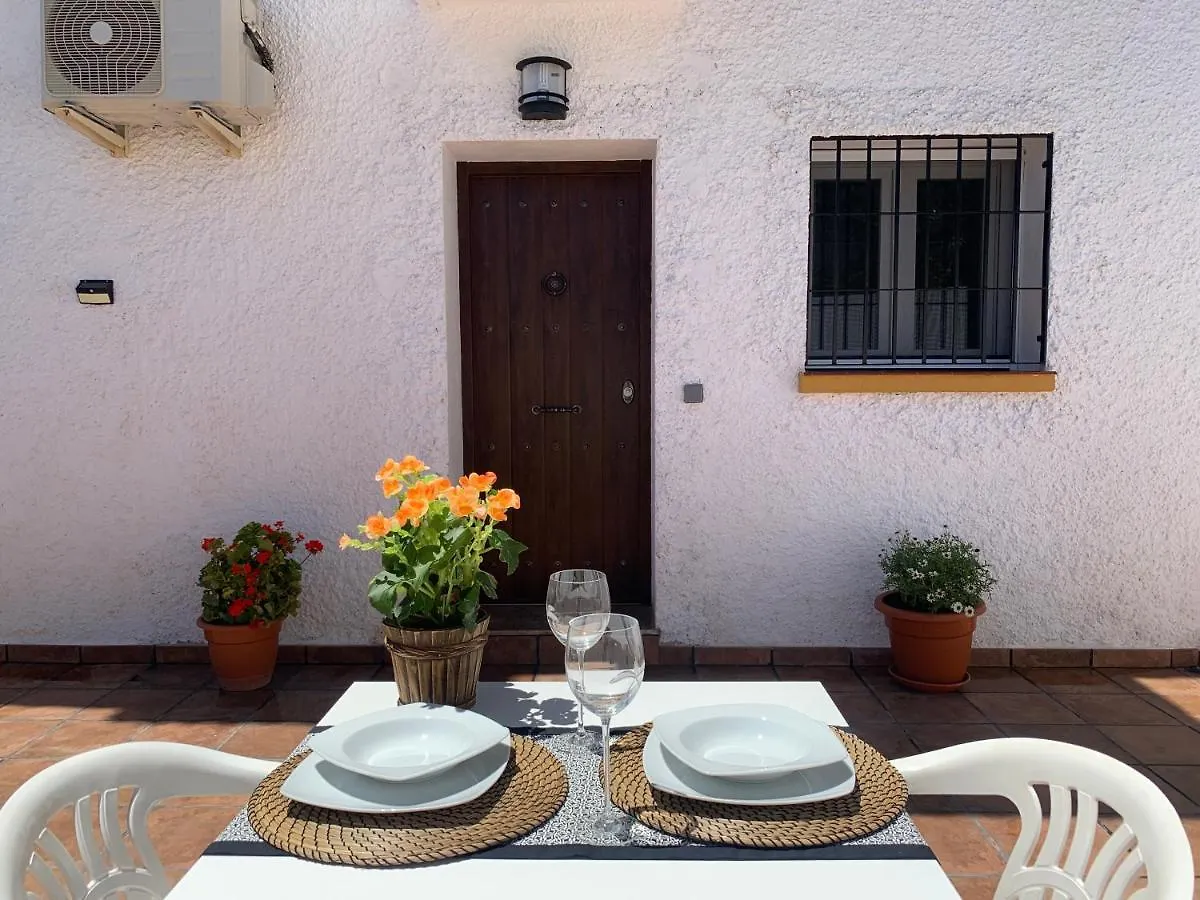 A Estrenar Preciosa Suite-Céntrico-Con Jardín y Porche Torremolinos